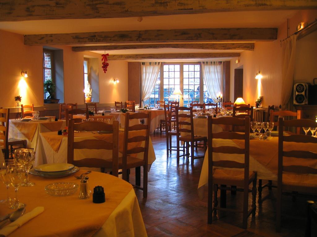 Hotel Restaurant Henri IV Eauze Exterior foto